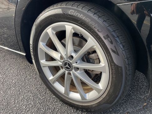 Used 2019 Mercedes-Benz A 220 image 10