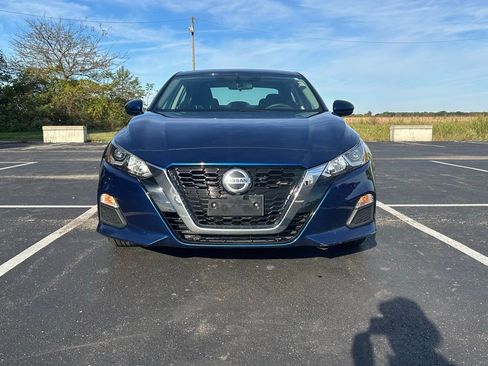 Used 2020 Nissan Altima 2.5 S image 2