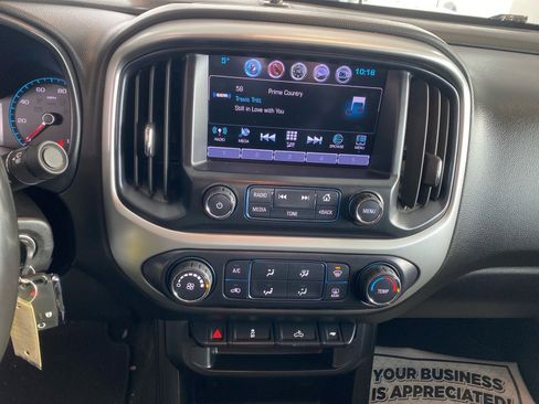 Used 2018 Chevrolet Colorado LT w/ Redline Special Edition image 7