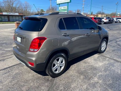 Used 2020 Chevrolet Trax LT image 5