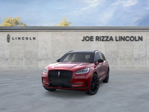 New 2026 Lincoln Corsair Grand Touring w/ Jet Appearance Package AWD/4WD image 2