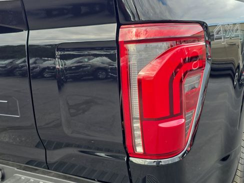 New 2025 Ford F150 Lariat w/ Equipment Group 502A High AWD/4WD image 6