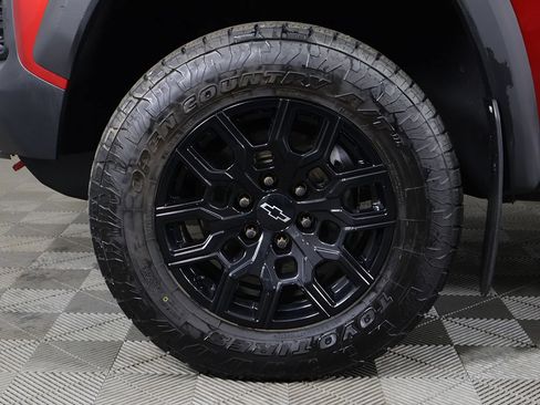 Used 2023 Chevrolet Colorado Trail Boss AWD/4WD image 20