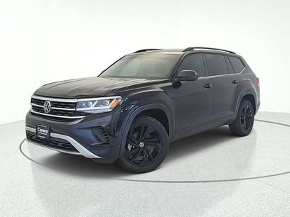 Used 2022 Volkswagen Atlas SE w/ Panoramic Sunroof Package
