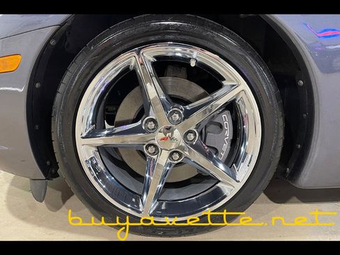 Used 2012 Chevrolet Corvette Coupe image 8