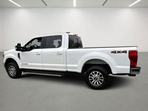 Used 2022 Ford F350 Lariat w/ Camper Package AWD/4WD image 3