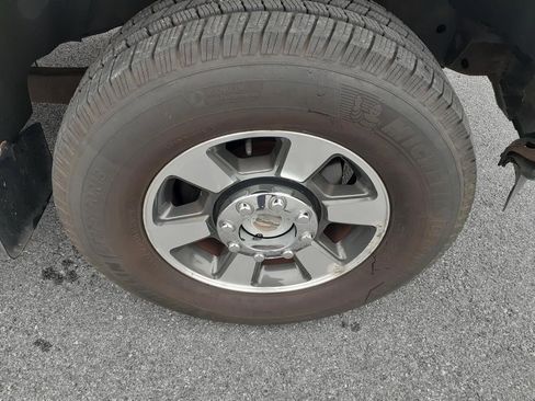 Used 2011 Ford F350 Lariat w/ Lariat Interior Pkg image 20