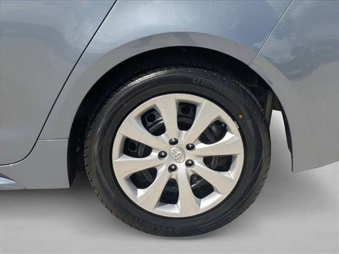 Certified 2023 Toyota Corolla LE image 23
