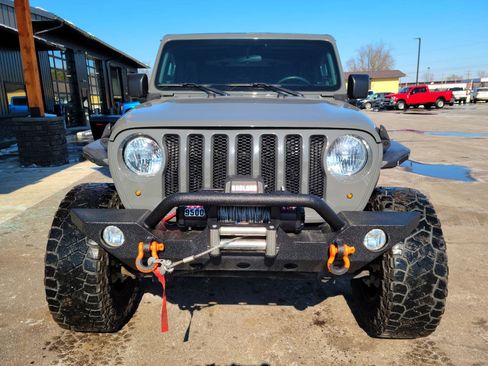 Used 2021 Jeep Wrangler Sport image 2