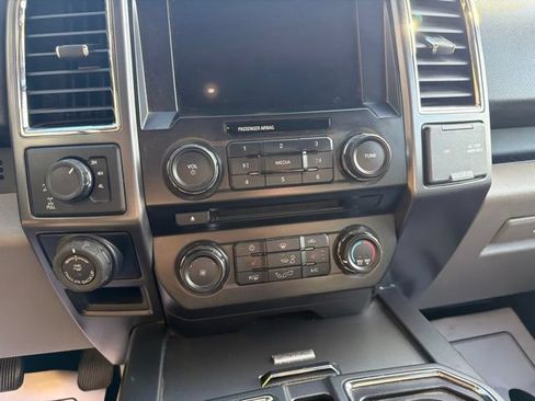 Used 2016 Ford F150 XLT w/ Equipment Group 302A Luxury AWD/4WD image 12