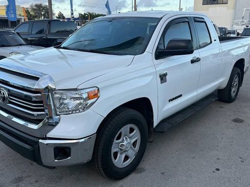Used 2016 Toyota Tundra SR5 w/ SR5 Upgrade Package RWD image 1