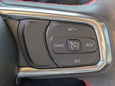 Used 2023 Jeep Wrangler Rubicon image 14