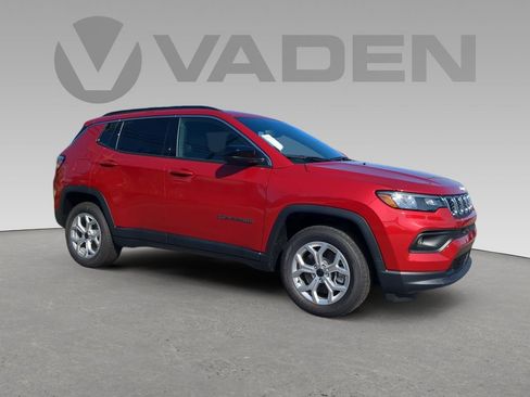 New 2025 Jeep Compass Latitude w/ Convenience Group image 1