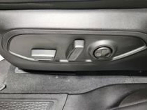 New 2026 Jeep Grand Cherokee Limited AWD/4WD image 11