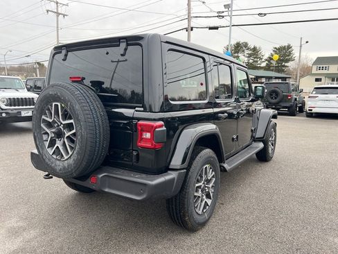 New 2026 Jeep Wrangler Sahara image 7