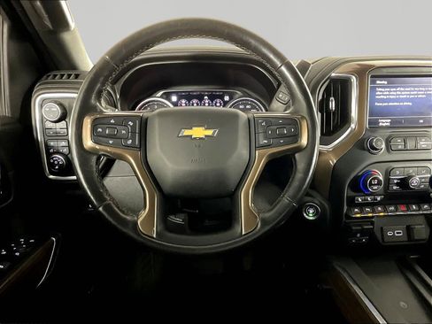 Used 2021 Chevrolet Silverado 1500 High Country AWD/4WD image 9