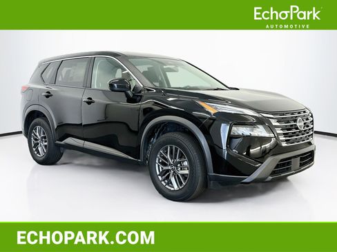 Used 2026 Nissan Rogue SV AWD/4WD image 1