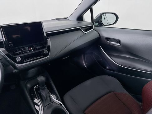 Certified 2025 Toyota Corolla SE FWD image 21