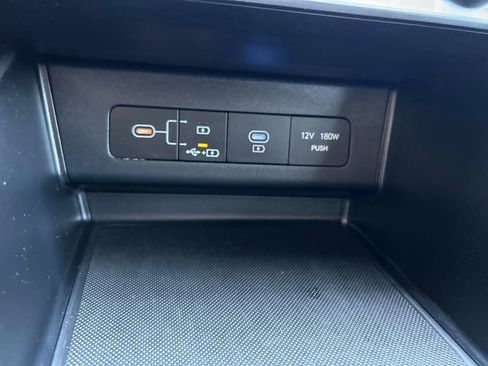 Used 2025 Hyundai Sonata SEL FWD image 29