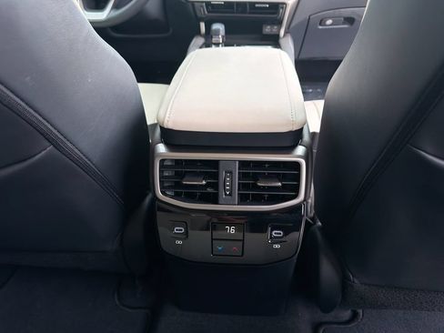 Used 2024 Lexus RX 350 FWD w/ Technology Package image 18