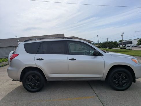 Used 2011 Toyota RAV4 4WD w/ Base L4 Extra Value Pkg image 4