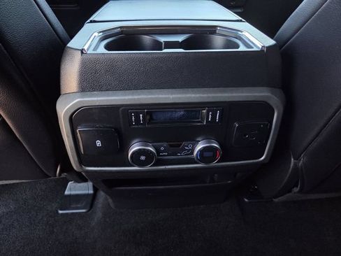 Certified 2019 Ford Expedition XLT w/ Equipment Group 202A RWD image 17
