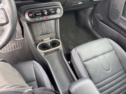 Used 2025 MINI Cooper S image 27