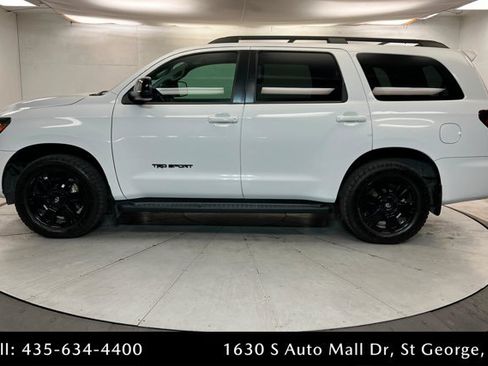 Used 2021 Toyota Sequoia TRD Sport AWD/4WD image 2