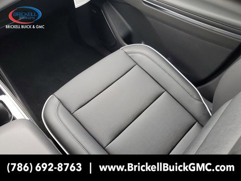 New 2026 Buick Enclave Preferred image 17
