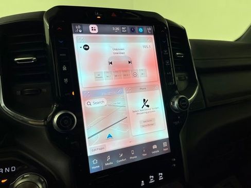 Used 2025 RAM 1500 Laramie image 26