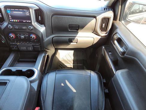 Used 2019 Chevrolet Silverado 1500 LT Trail Boss image 16