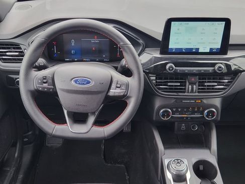 Used 2025 Ford Escape ST-Line AWD/4WD image 21
