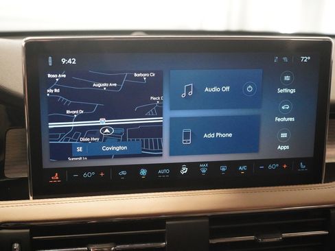 Used 2024 Lincoln Corsair FWD image 19