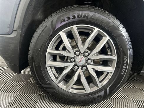 Used 2019 GMC Acadia SLE w/ Driver Alert Package I FWD image 36