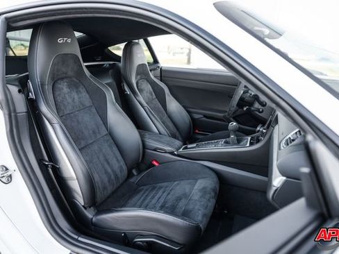 Used 2020 Porsche 718 Cayman GT4 image 77