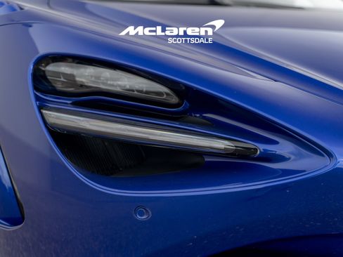 Used 2024 McLaren 750S Spider image 11