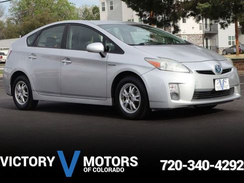 Used 2010 Toyota Prius Three FWD image 1
