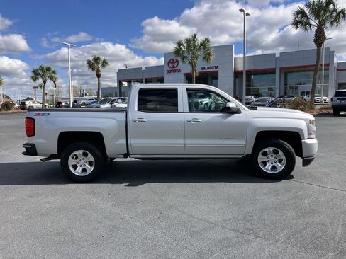 Used 2017 Chevrolet Silverado 1500 LT w/ All Star Edition image 6