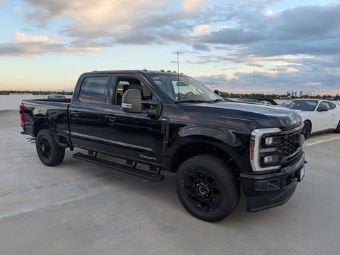 New 2026 Ford F250 XLT w/ XLT Premium Package AWD/4WD image 2