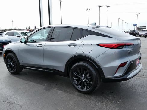 Certified 2025 Buick Envista Sport Touring w/ Convenience I Package image 9