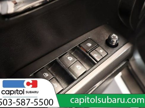 Used 2022 Toyota Tacoma TRD Off-Road w/ Technology Package AWD/4WD image 12