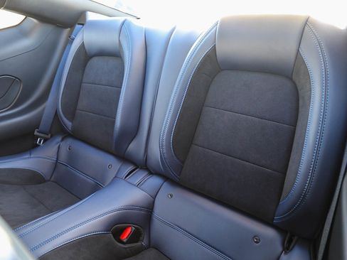 Used 2025 Ford Mustang Dark Horse image 19