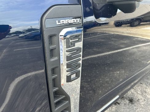New 2025 Ford F250 Lariat w/ Lariat Ultimate Package image 13