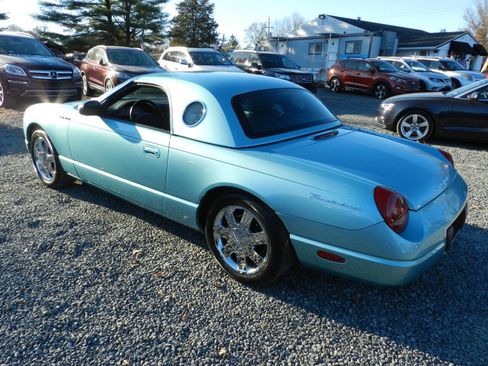 Used 2002 Ford Thunderbird Deluxe image 9