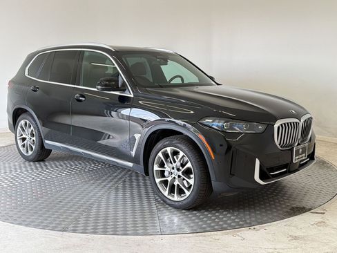 Certified 2024 BMW X5 xDrive40i w/ Executive Package AWD/4WD image 7