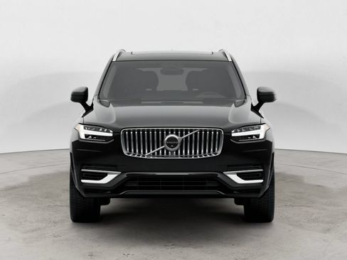 Used 2025 Volvo XC90 T8 Plus w/ Protection Package Premier AWD/4WD image 2