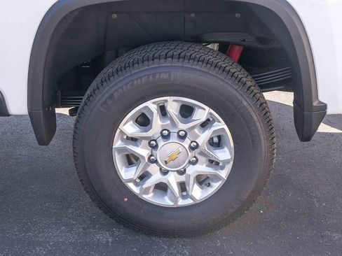 New 2026 Chevrolet Silverado 2500 LTZ w/ LTZ Plus Package AWD/4WD image 6