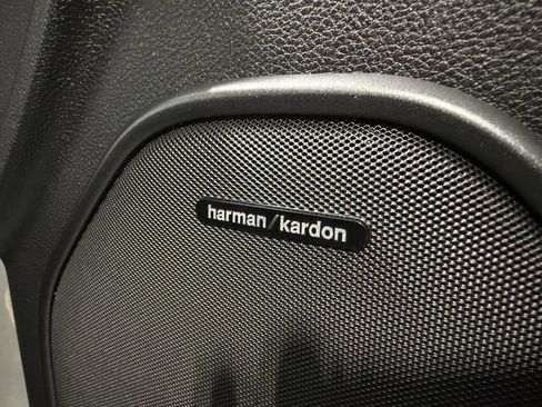 Used 2021 Dodge Durango R/T w/ Trailer Tow Group IV image 28