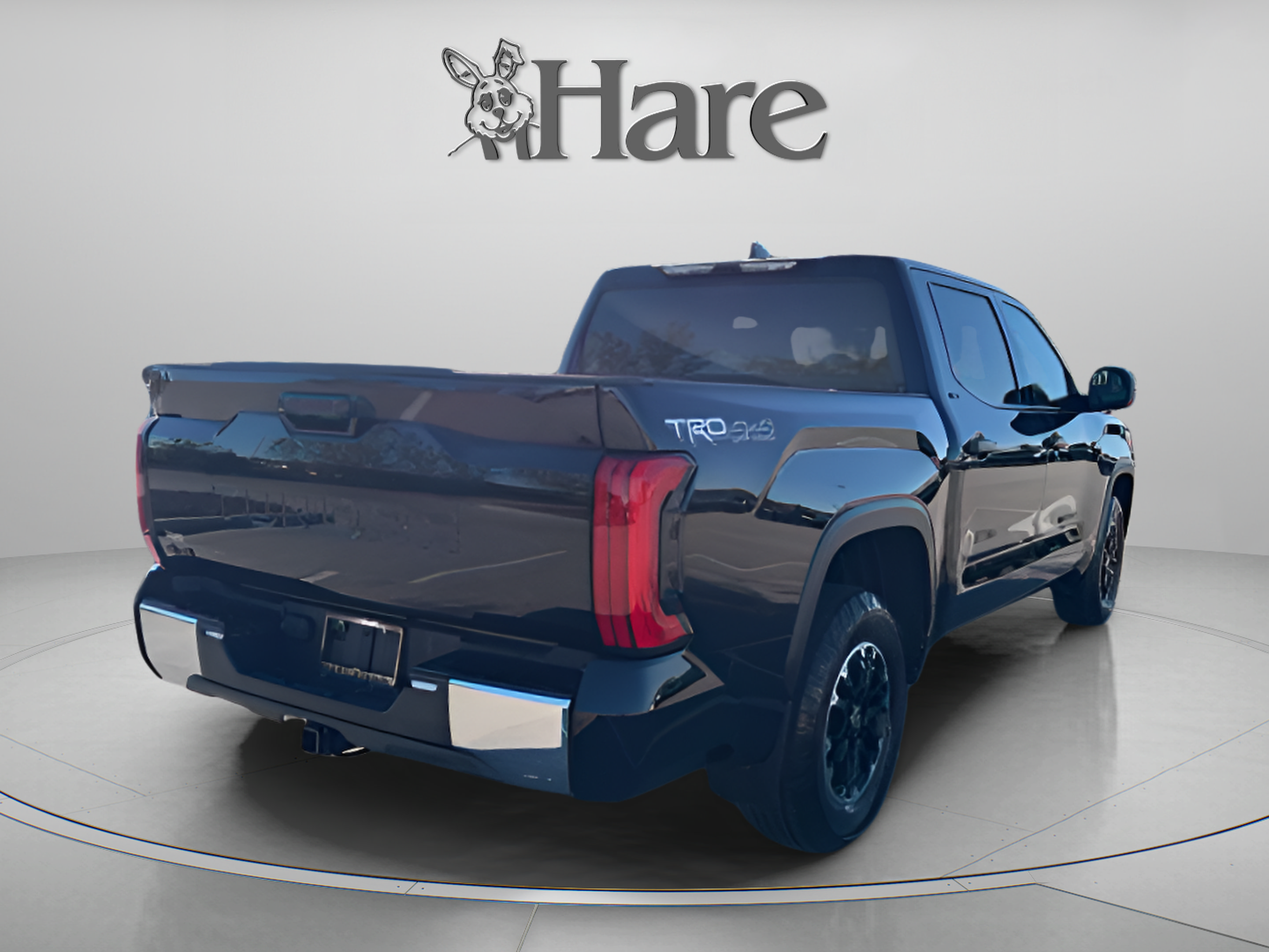 Used 2026 Toyota Tundra SR5 w/ TRD Off-Road Package AWD/4WD image 4