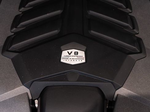 Used 2024 Lamborghini Urus S AWD/4WD image 19